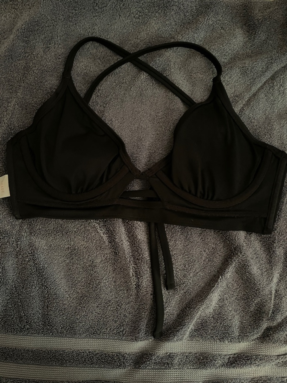 Shade & Shore Black Cross-Back Strappy Bralette